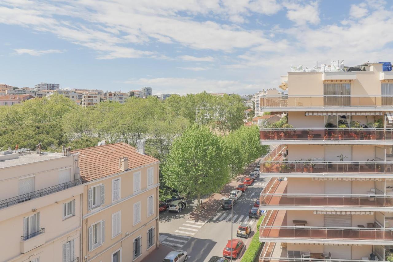 Immogroom - 2 Br- Bright - Terrace - Wifi - Air Conditioning Cannes Buitenkant foto